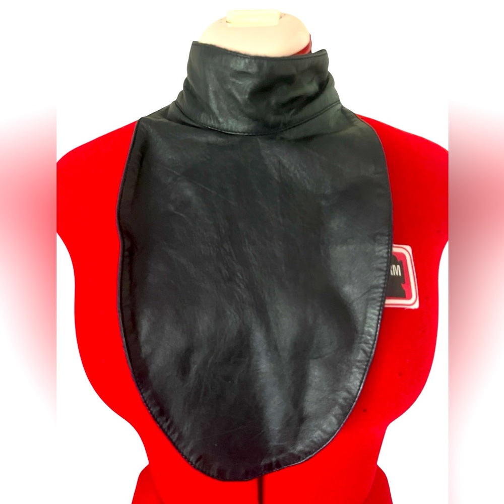 Women’s Medium Leather Motorcycle Neck Protector